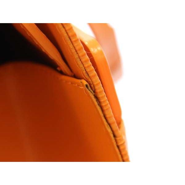 LOUIS VUITTON（ルイ・ヴィトン） ショルダーバッグ エピ クロワゼット 