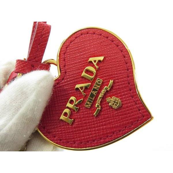 PRADA（プラダ） キーリング ハート リボンモチーフ バッグチャーム