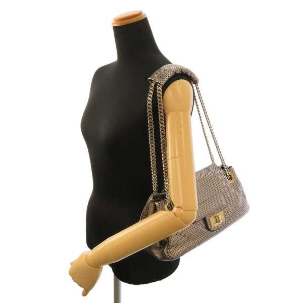 CHANEL シャネル ショルダーバッグ 2.55 パンチング CHANEL】シャネル『2.55 パンチングレザー チェーンショルダーバッグ
