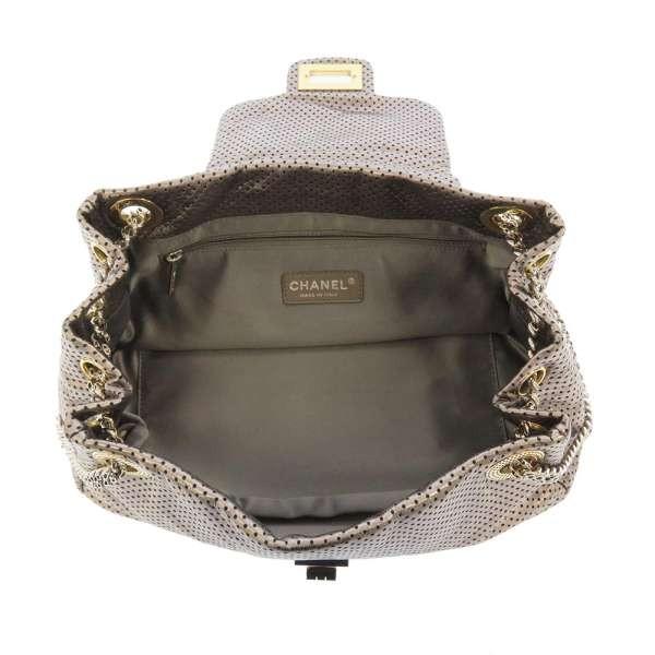 CHANEL（シャネル） チェーンショルダーバッグ 2.55 ココマーク