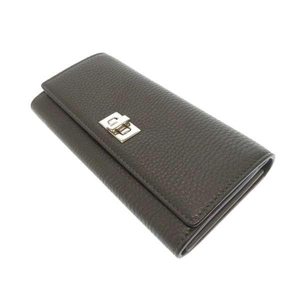 鑑定済み フェンディ セレリア 長財布 ラウンドファスナー グレー レザー 革 FENDI フェンディ セレリア ラウンドファスナー 長財布 グレー 財布