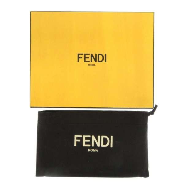 FENDI（フェンディ） 長財布 セレリア 二つ折り長財布 ターンロック