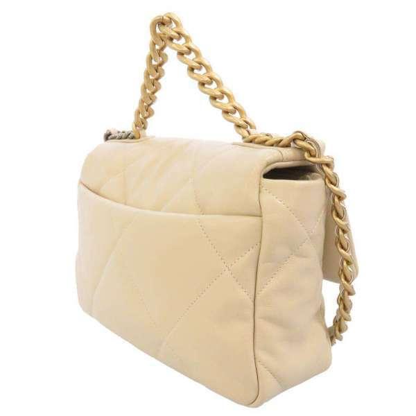 CHANEL（シャネル） チェーンショルダーバッグ 19 フラップ バッグ