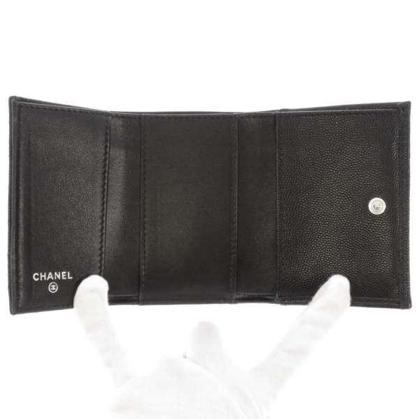 CHANEL（シャネル） 三つ折り財布 ココマーク ラインストーン キャビア
