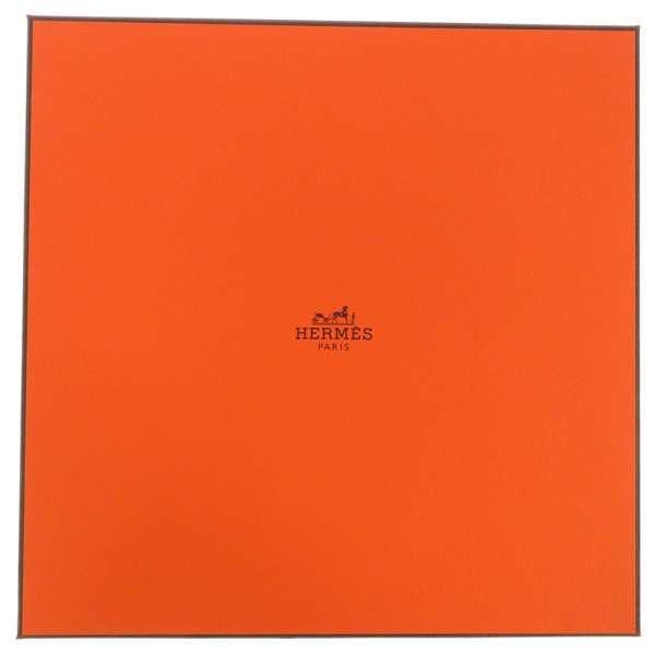 HERMES（エルメス） スカーフ カレ90 ヴェルサイユの散歩 Flanerie a