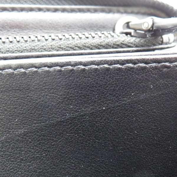 PRADA（プラダ） 長財布 サフィアーノ ラウンドファスナー 2ML317