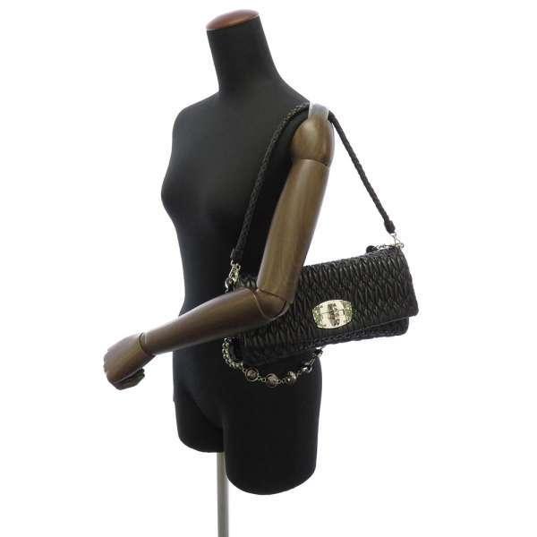 値下げ中！【美品】MIU MIU ミュウミュウ マトラッセナッパクリスタル黒 miu miu（ミュウミュウ） ハンドバッグ ショルダーバッグ マテラッセ