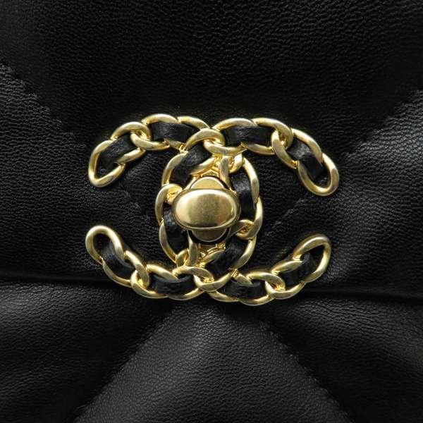 CHANEL（シャネル） チェーンショルダーバッグ 19 ラージ ラムスキン
