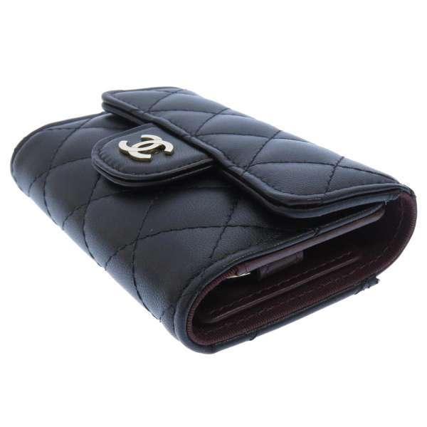 CHANEL（シャネル） 4連キーケース マトラッセ ココマーク ラムスキン
