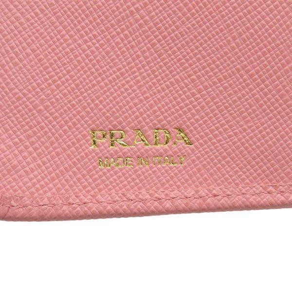 プラダ 二つ折り財布 サフィアーノレザー 1ML225 ピンクベージュ ロゴ 箱 PRADA（プラダ） 二つ折り財布 レザー リボンチャーム 1ML225 PRADA