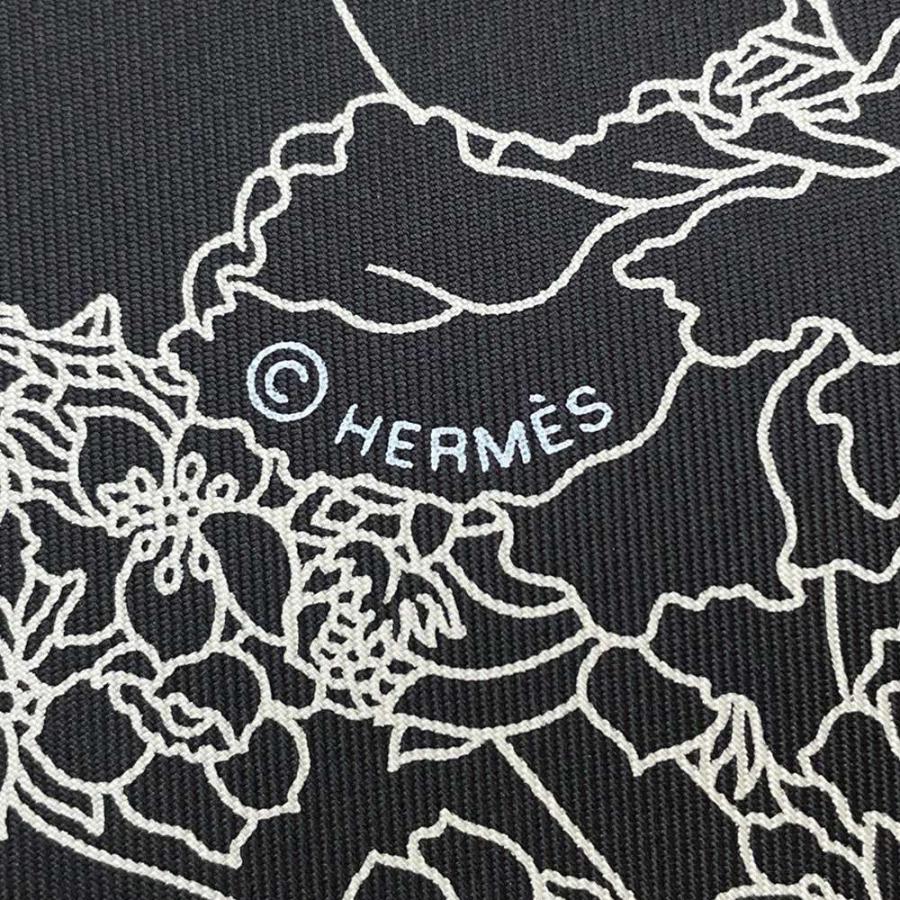 エルメス スカーフ カレ90 ローブ・レジェール Robe Legere HERMES