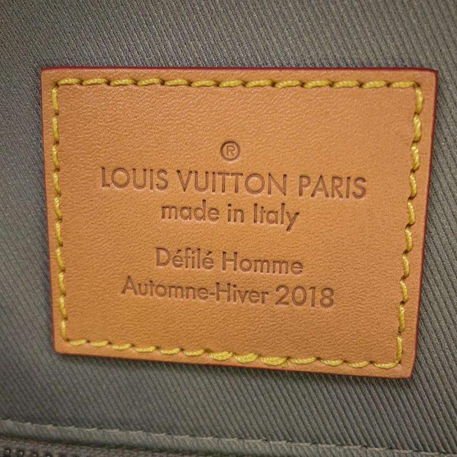 ルイヴィトン リュック モノグラム・キャンバス チタニウム GM M43881