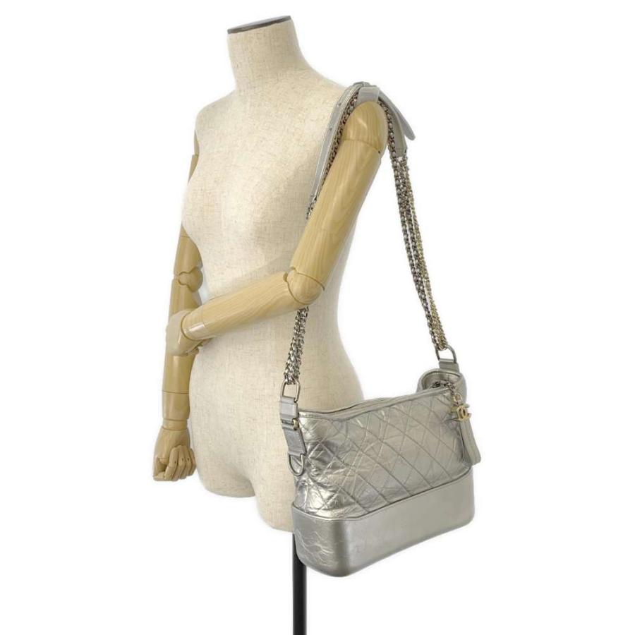 シャネル チェーンショルダーバッグ ガブリエル ドゥ ホーボー