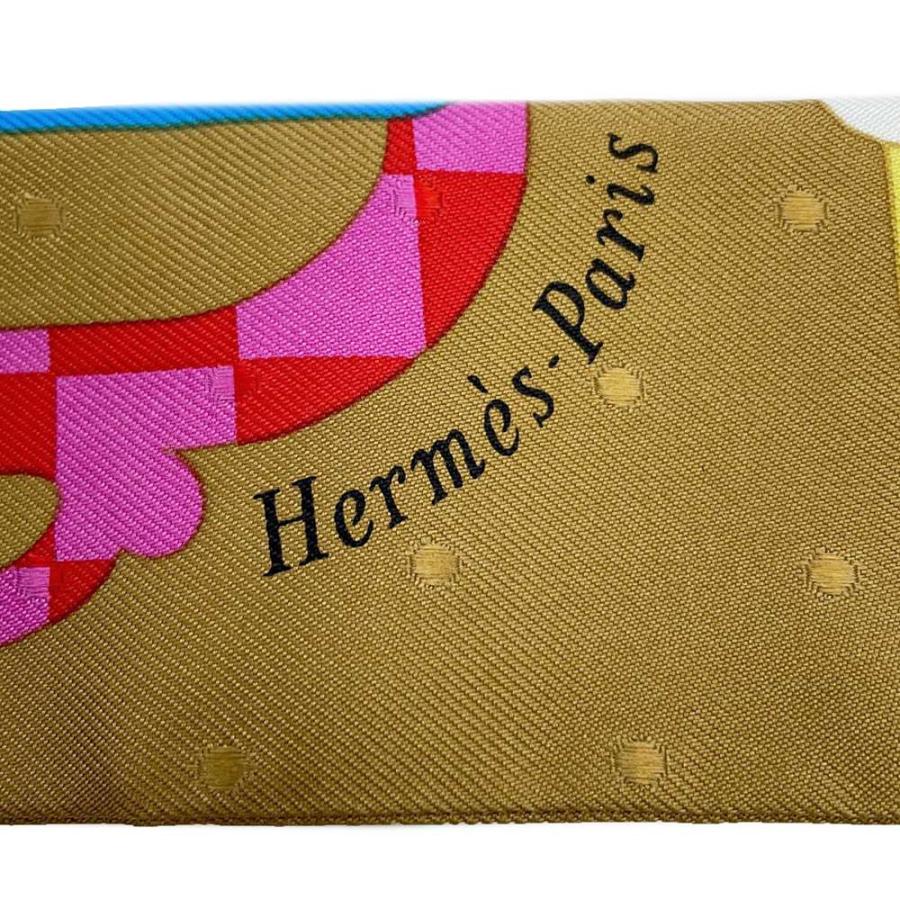 HERMESエルメスツイリー2023秋冬モダンなバックル