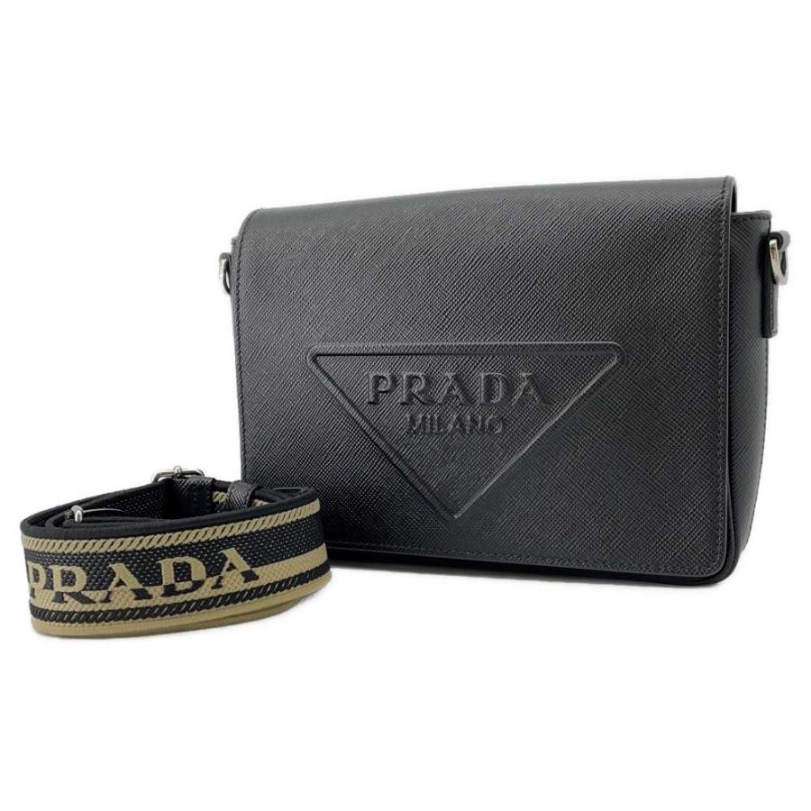 プラダ　レザーバッグ プラダ ショルダーバッグ サフィアーノ レザー 2VD046 PRADA バッグ 黒