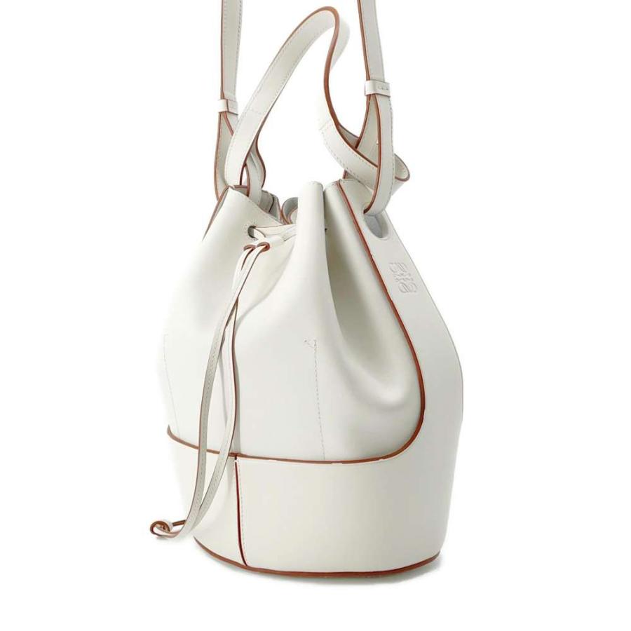 ロエベ ショルダーバッグ バルーン ミディアム 326.75AC30 LOEWE