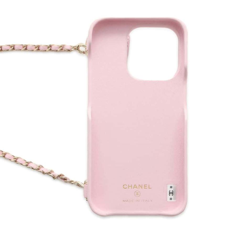 シャネル ショルダーフォンケース マトラッセ iPhone15Pro キャビア