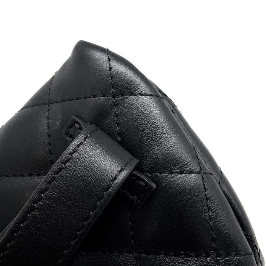 シャネル ボディバッグ マトラッセ ユニフォーム ラムスキン CHANEL