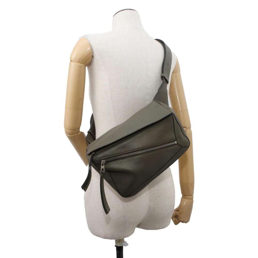 ロエベ ボディバッグ パズル バムバッグ スモール レザー LOEWE バッグ