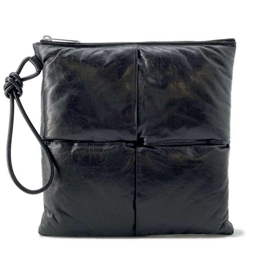 む*ん様 ボッテガヴェネタ　ボディバッグ イントレチャート オールレザー　グリー BOTTEGA VENETA（ボッテガ・ヴェネタ） クラッチバッグ CASSETTE