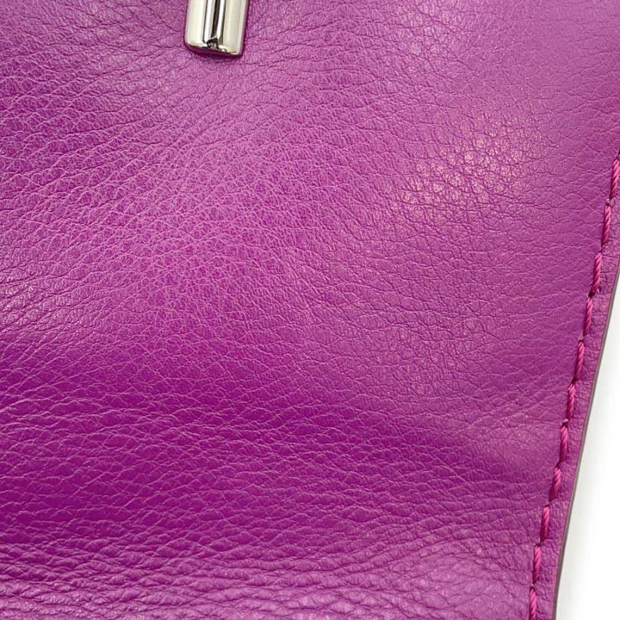TOD’S パープル　本革　ショルダーバッグ　チェーンストラップ　金具ロゴ トッズ チェーンショルダーバッグ ダブルティー TOD'S ダブルT