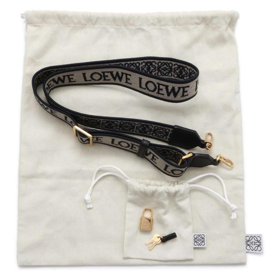 ロエベ ハンドバッグ アマソナ16 スクエア レザー A039N21X01 LOEWE