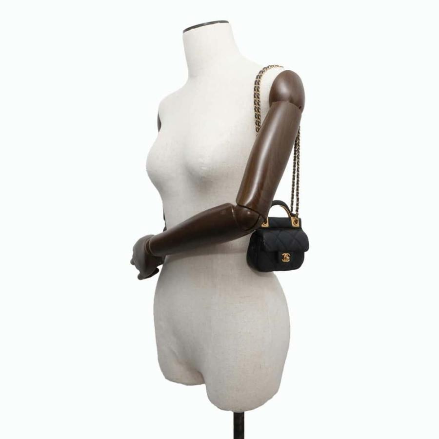 シャネル チェーンショルダーバッグ マトラッセ ココマーク ラムスキン