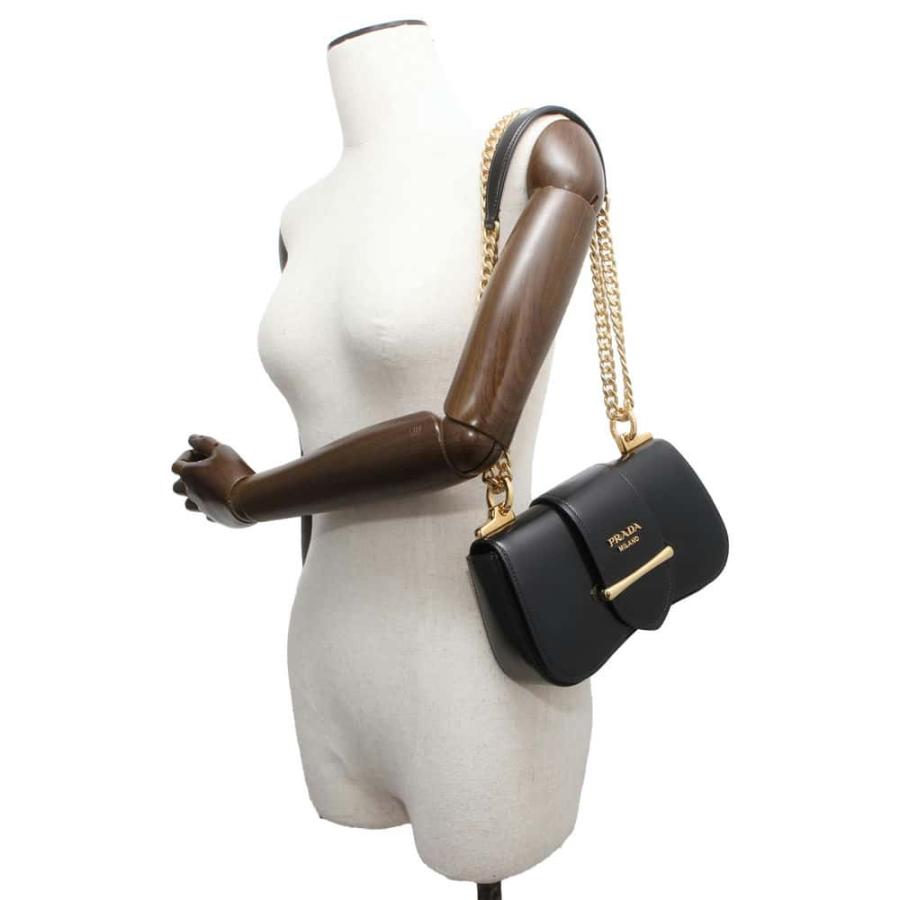 PRADA プラダ ショルダーバッグ プラダ チェーンショルダーバッグ ロゴ レザー 1BD219 PRADA バッグ 黒