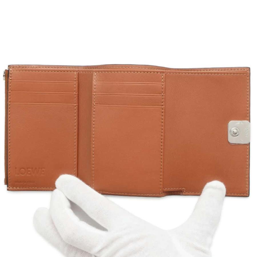 LOEWE(ロエベ) 3つ折り財布 アナグラム バーティカル ウォレット スモール C821S33X01 ブラウン ロエベ 三つ折り財布 アナグラム バーティカル ウォレット スモール