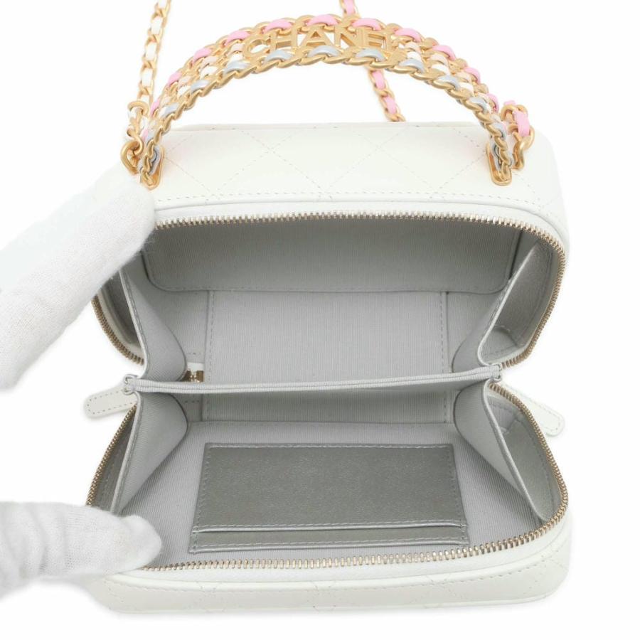 シャネル CHANEL マトラッセ CC ココマーク バニティ ショルダーバッグ ラムスキン ホワイト シャネル CHANEL マトラッセチェーバニティバッグ ホワイト ゴールド