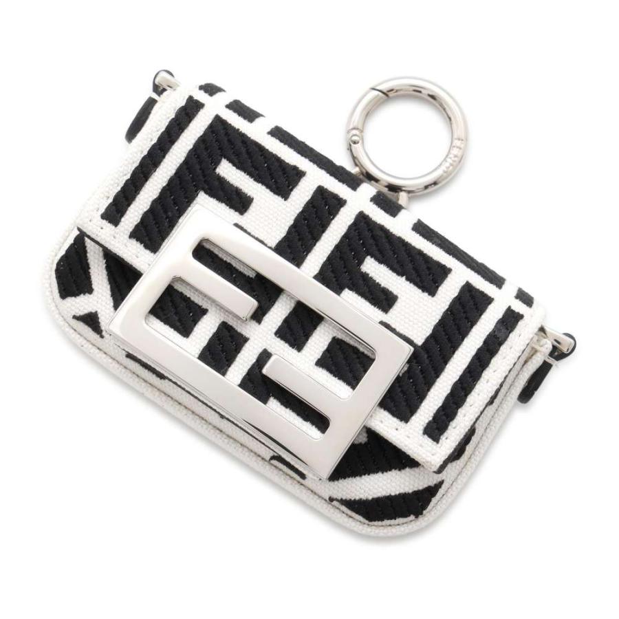 フェンディ バッグチャーム ナノ バゲット キャンバス 7AS045 FENDI 2wayショルダーバッグ フェンディ バッグチャーム ナノ バゲット キャンバス 7AS045 FENDI