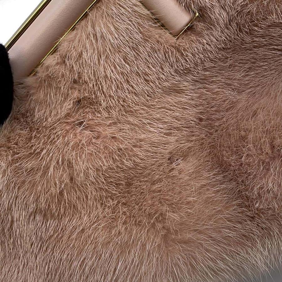FENDI ファー クラッチバック