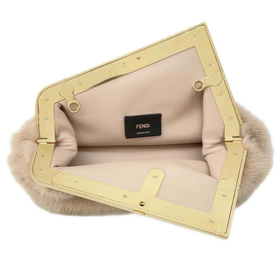 FENDI ファー クラッチバック