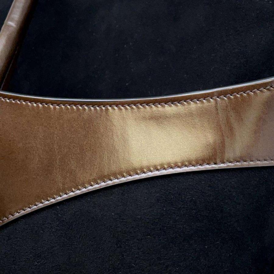 サルヴァトーレ・フェラガモ トートバッグ カットアウト スエード