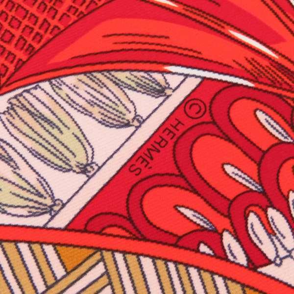 美品　エルメス90スカーフ リバーシブル tapis de selle HERMES 最新作 スカーフ カレ 90 ダブルフェイス Tapis de Selle