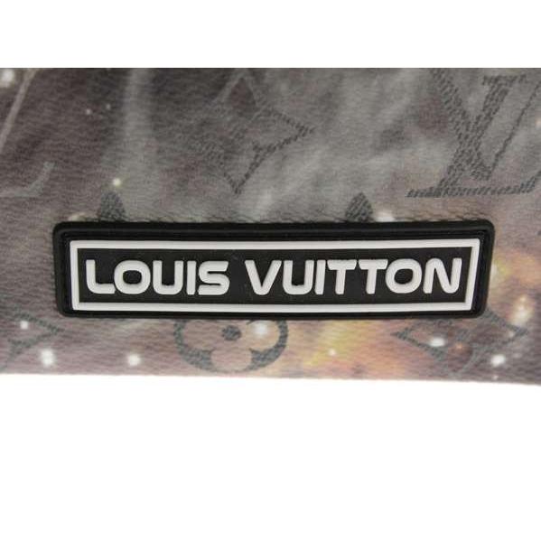 LOUIS VUITTON（ルイ・ヴィトン） ポーチ モノグラム ギャラクシー