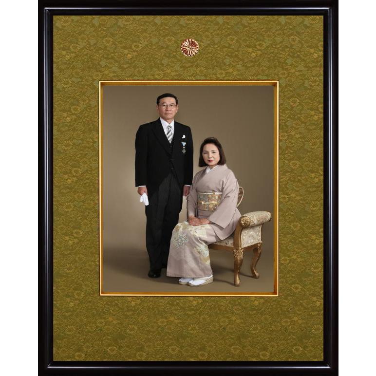 勲五等双光旭日章 受賞記念品 絵画 鶴 螺鈿アート 木製フレーム 額縁 勲五等双光旭日章 受賞記念品 絵画 鶴 螺鈿アート 木製フレーム