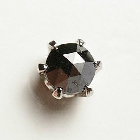 ブラックダイヤピアスK18WG ペア 0.3ctの画像