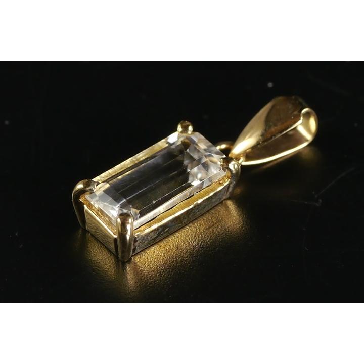0.83ct フェナカイトK18ペンダントトップ ファイナルグレード++ ブラジル産 鑑別書付きの画像