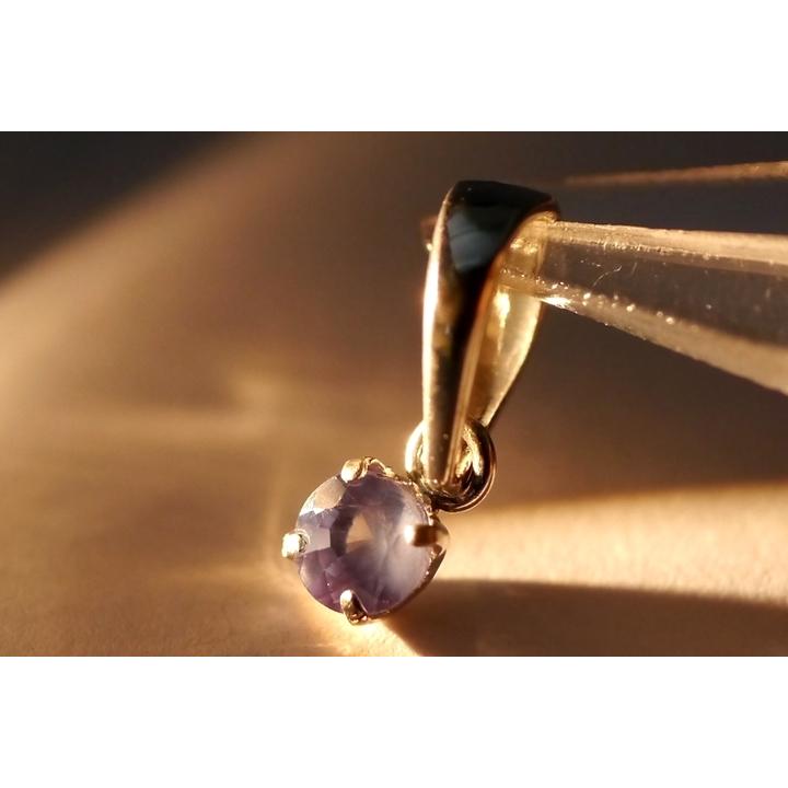 0.17ct アレキサンドライトペンダントトップ エメラルドマイン社