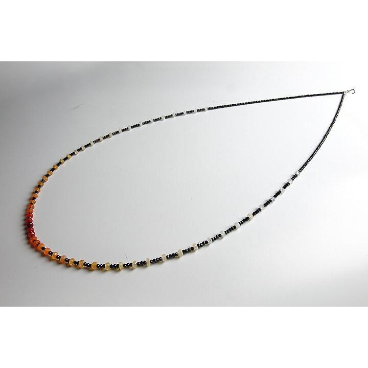 ブラックスピネル×メキシカンオパールネックレス(インド加工)