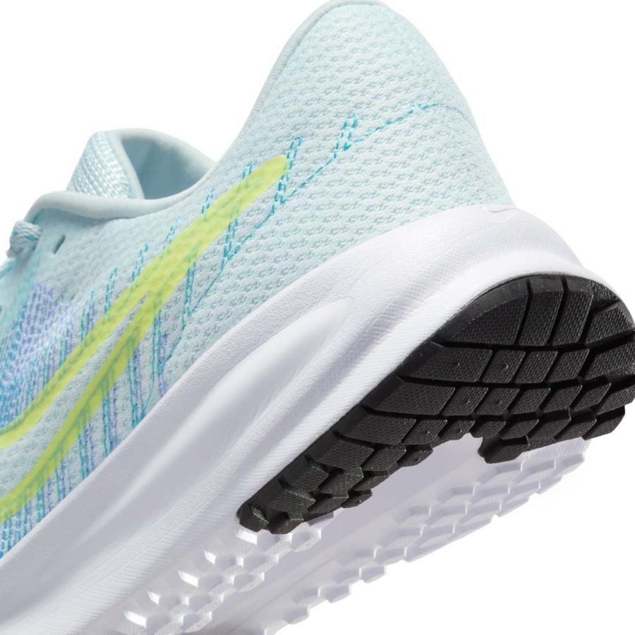 NIKE（ナイキ） レディース スニーカー ラン デファイ RUN DEFY HM9593