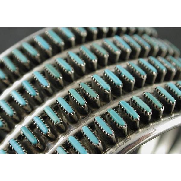 シルバーアクセサリー インディアンジュエリー ズニ ターコイズ