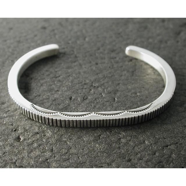 シルバーアクセサリー バングル インディアンジュエリー ナバホ
