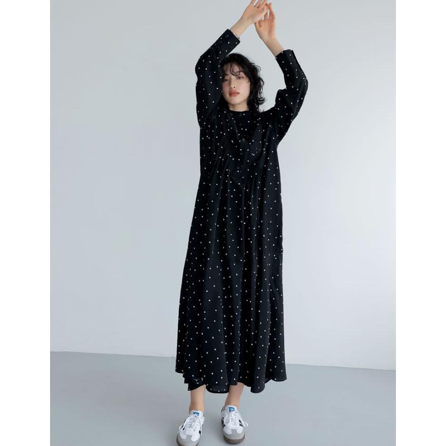 エムズグレイシー黒ティアードワンピース シアー ベルスリーブ フレア リボン総柄 M'S GRACY 2024 Early Autumn Collection | msgracy