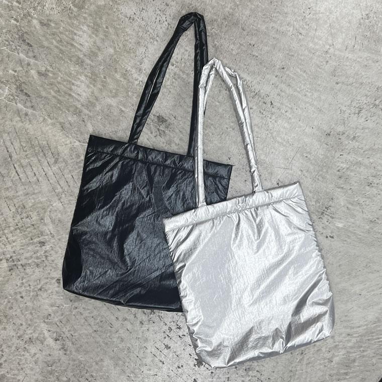 美品　ADMJ トートバッグ　肩掛け　シルバー　A4可 Re:EDIT（リエディ） トートバッグ レディース A4サイズ収納可