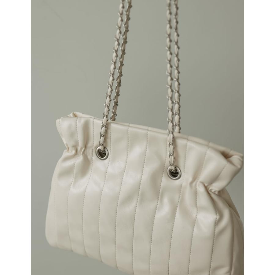 TELFARホワイト ショルダーバッグ 合成皮革 ロゴ入り 2025年最新】TELFAR バッグの人気アイテム - メルカリ