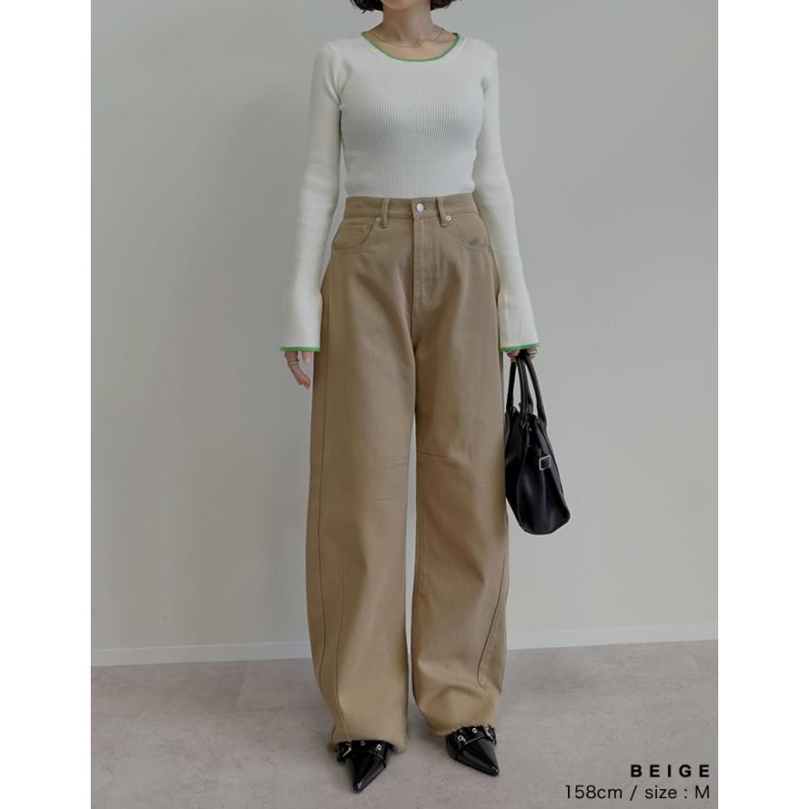 2025販売中　度詰めレディースパンツ　新品未使用タグつき　色　OffWhite 2025販売中 度詰めレディースパンツ 新品未使用タグつき 色 OffWhite