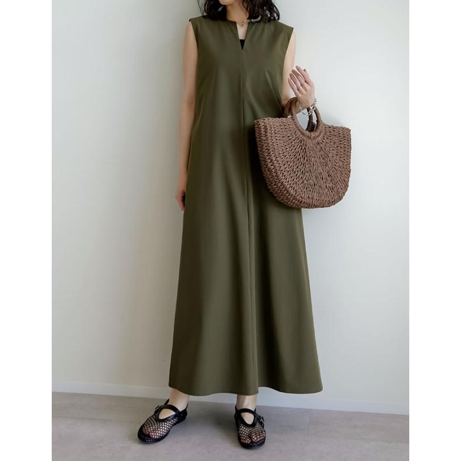 ロングワンピース レディース ワンピース 低身長 高身長 キーネック ノースリーブ シンプル 撥水加工 撥水 晴雨兼用 ポケットあり 春夏 | Re:EDIT | 12