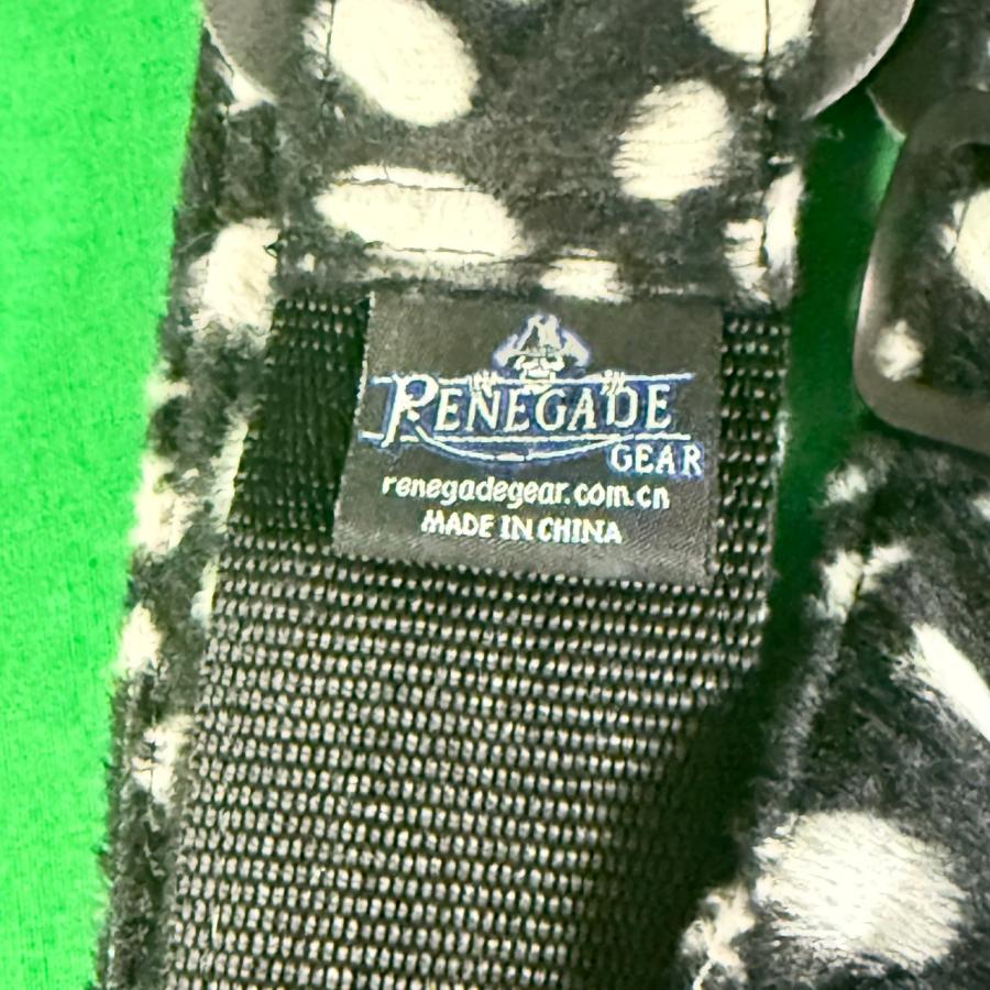 ギターストラップ アニマル柄 ブラック ファー 50mm幅 × 最長131.5cm |  | 01